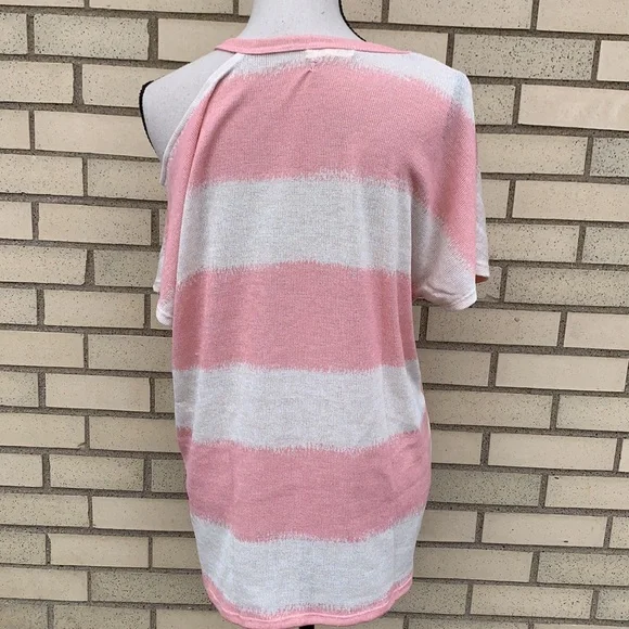 ❌DONATED❌Pink Oatmeal Striped One Side Cold Shoulder Tunic Top - Picture 6 of 11